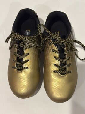 DSG Kids Gold and Black Athletic Shoes Cleats Size 11